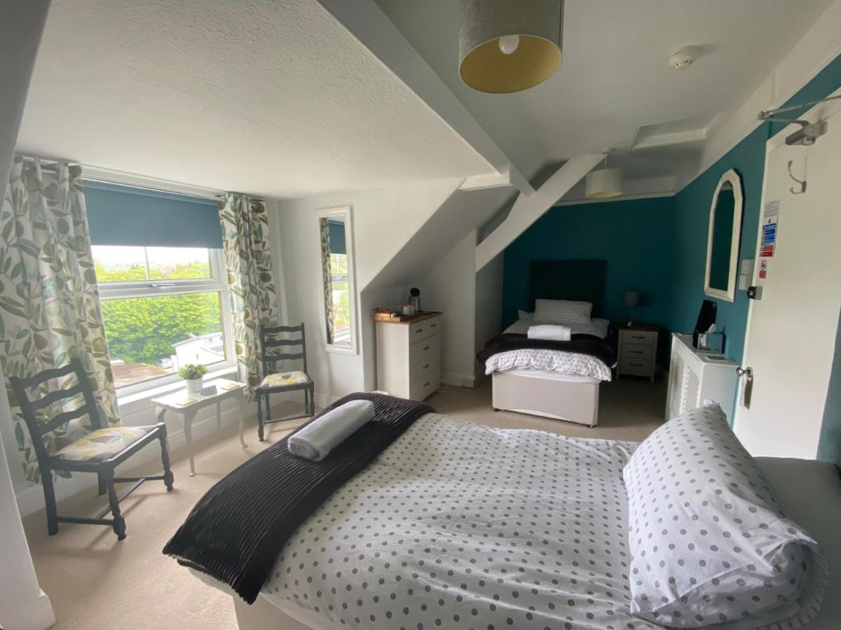 Camelot Guest House Φάλμαουθ Εξωτερικό φωτογραφία