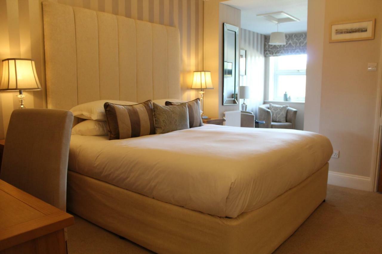 Camelot Guest House Φάλμαουθ Εξωτερικό φωτογραφία